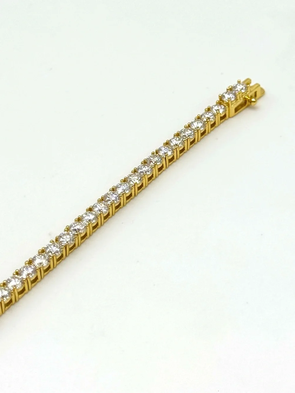 18K Gold Plated, 5.6CTW Moissanite Tennis Bracelet - Picture 8 of 11